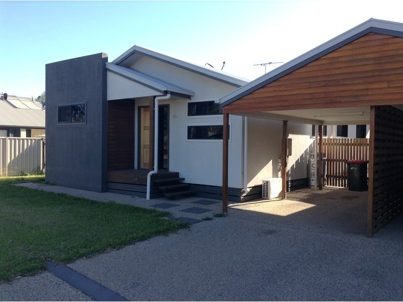 2b Paperbark Place, Emerald QLD 4720