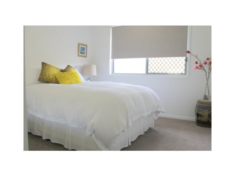 61 Canterbury Road, Emerald QLD 4720