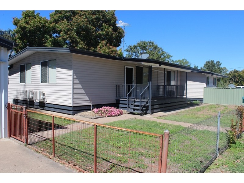 96 Ruby Street, Emerald QLD 4720
