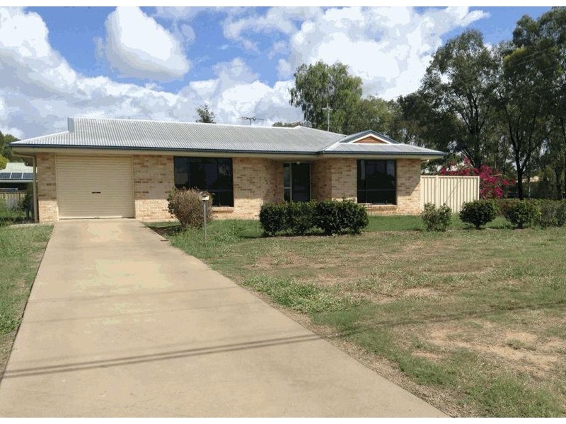 213 Borilla Street, Emerald QLD 4720
