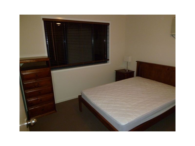 213 Borilla Street, Emerald QLD 4720