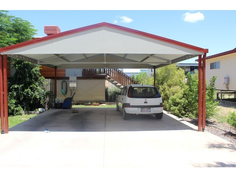 2/15 Gray St, Emerald QLD 4720