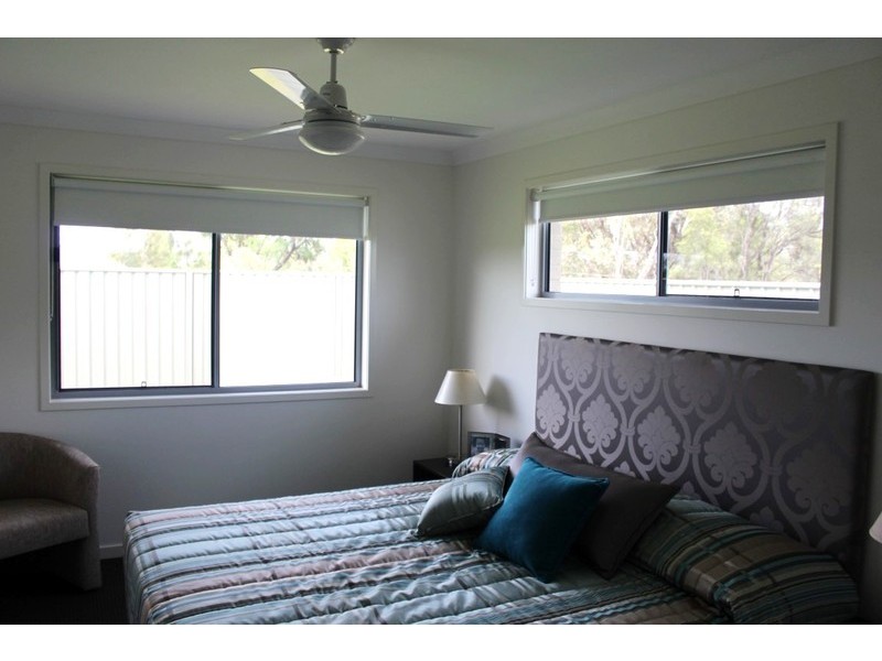 174 Opal Street, Emerald QLD 4720