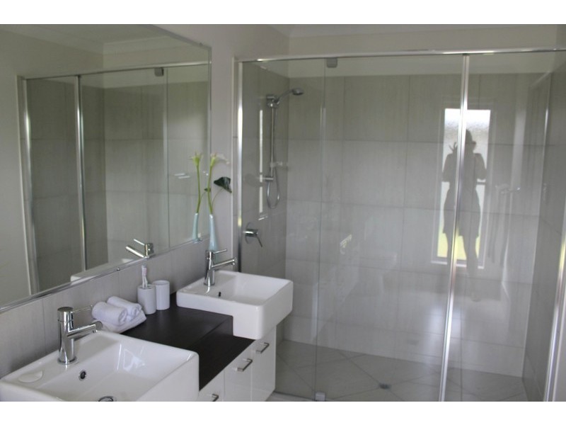 174 Opal Street, Emerald QLD 4720