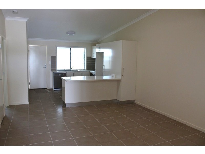 11/21 Rivergum Drive ‘Villas on Rivergum’, Emerald QLD 4720