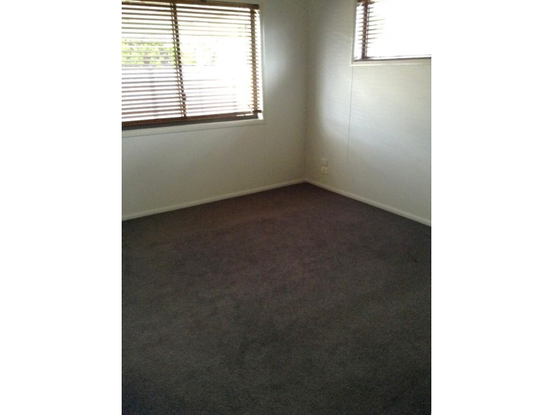 2/2 Burn St, Capella QLD 4723