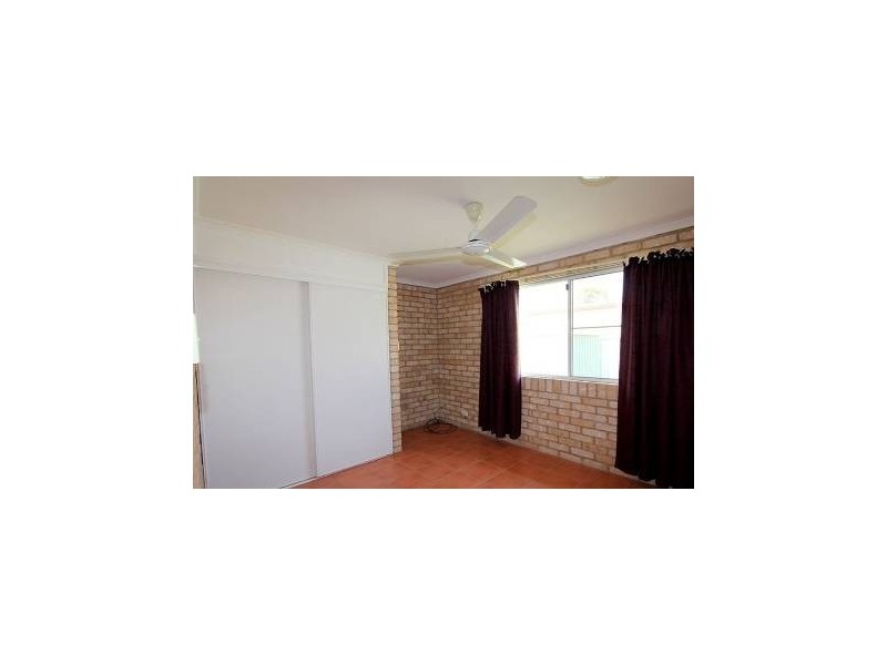2/46 Colleen Ave, Emerald QLD 4720