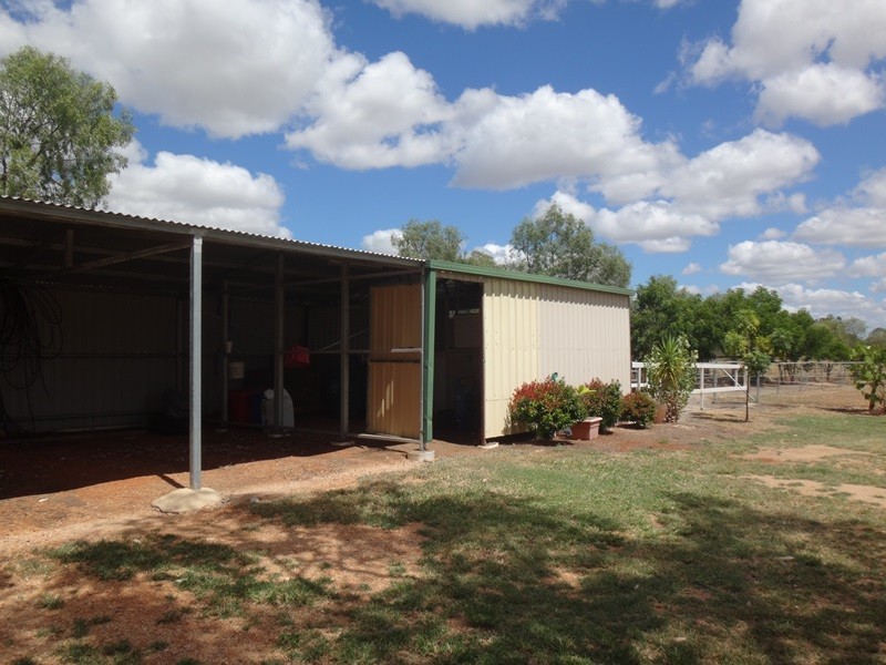 12 Easton Street, Capella QLD 4723