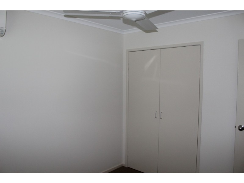 14 Rivoli Place, Emerald QLD 4720