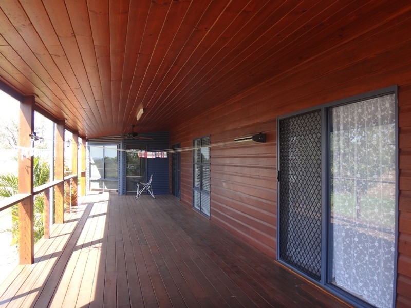 11 Eddy Street, Capella QLD 4723