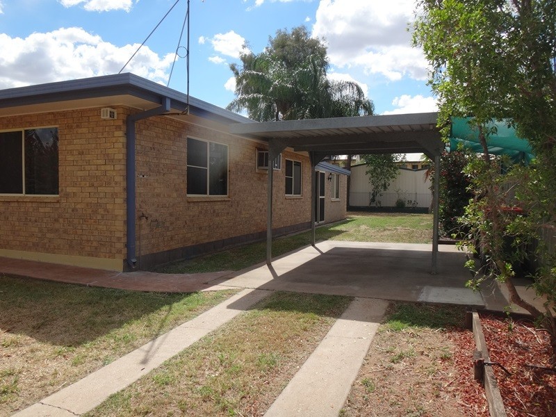 17 Morse Street, Emerald QLD 4720
