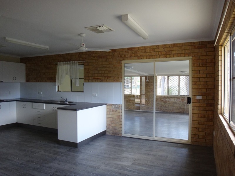 17 Morse Street, Emerald QLD 4720
