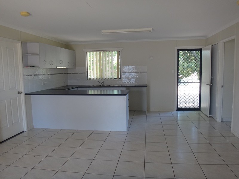 8 Retro Street, Capella QLD 4723