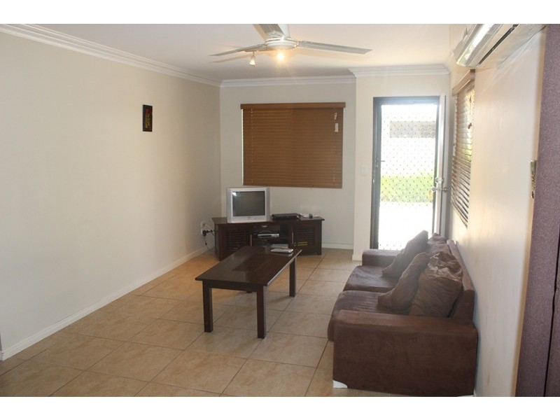 9/14 Esmond Street, Emerald QLD 4720