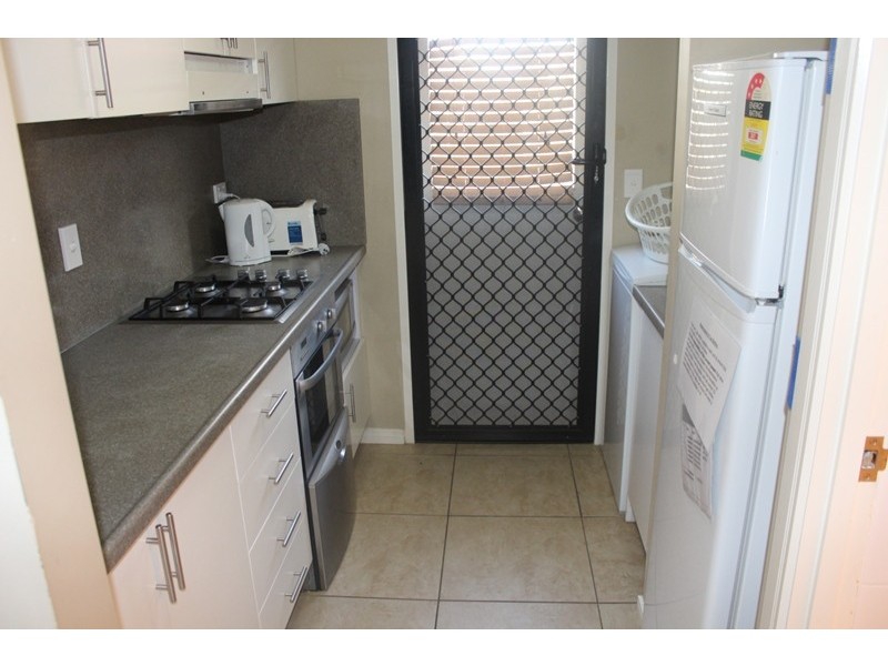 9/14 Esmond Street, Emerald QLD 4720