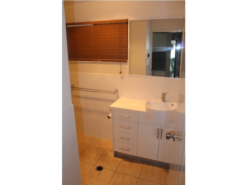9/14 Esmond Street, Emerald QLD 4720