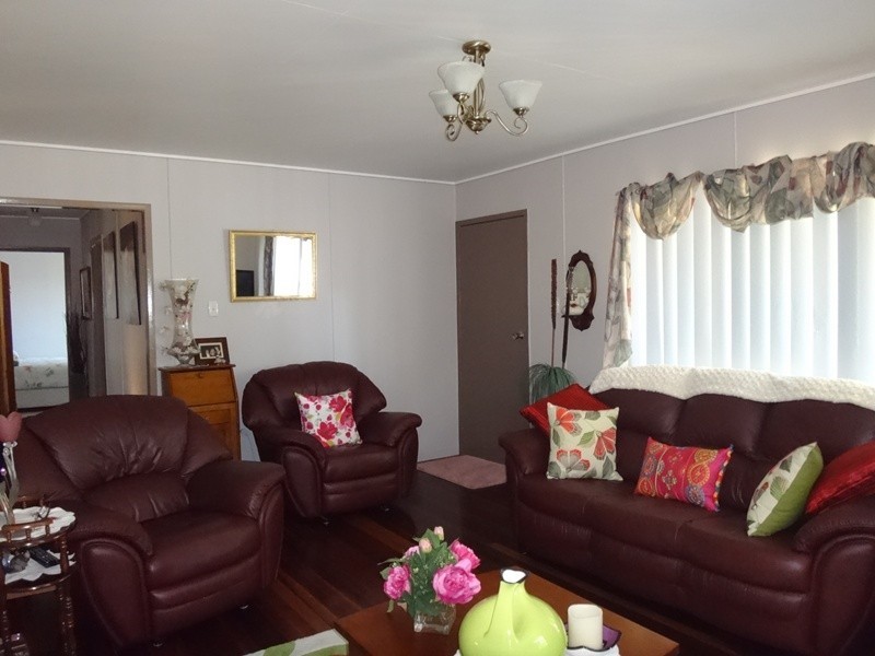 71 Retro Street, Emerald QLD 4720