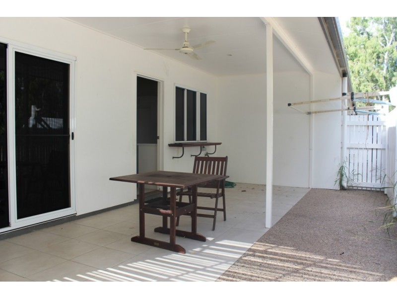 4/55a Gray Street, Emerald QLD 4720