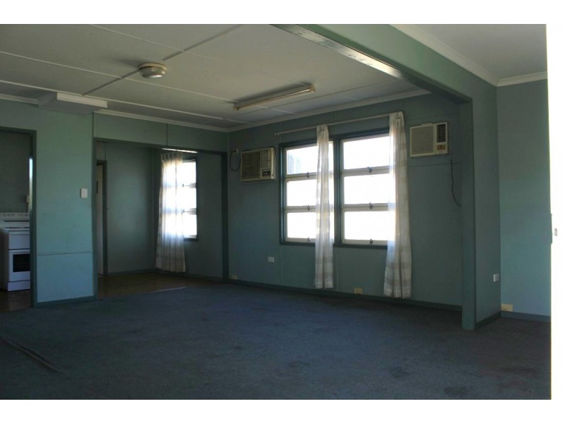 22 Opal Street, Emerald QLD 4720