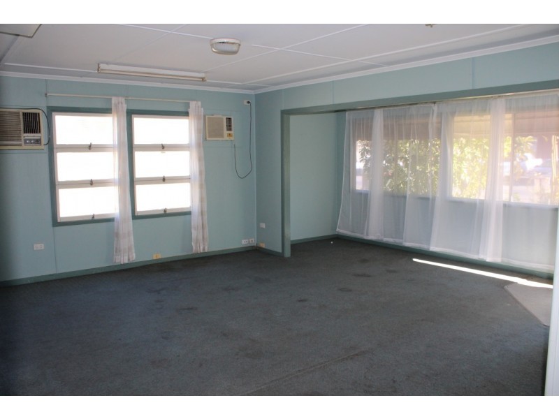22 Opal Street, Emerald QLD 4720