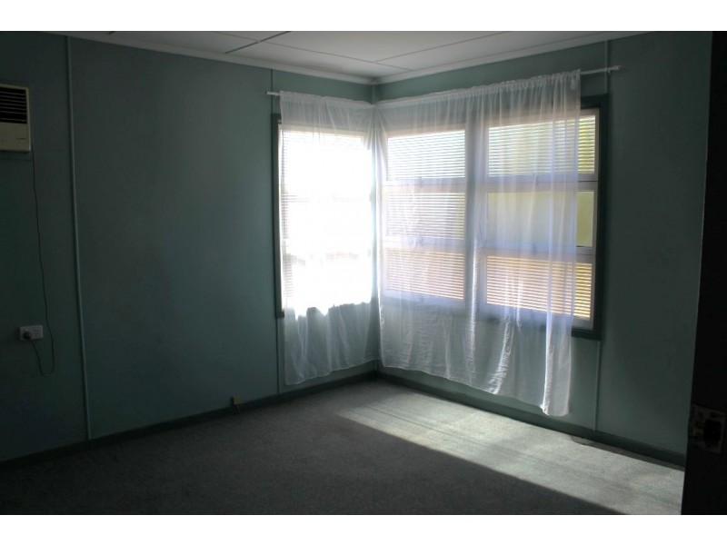22 Opal Street, Emerald QLD 4720