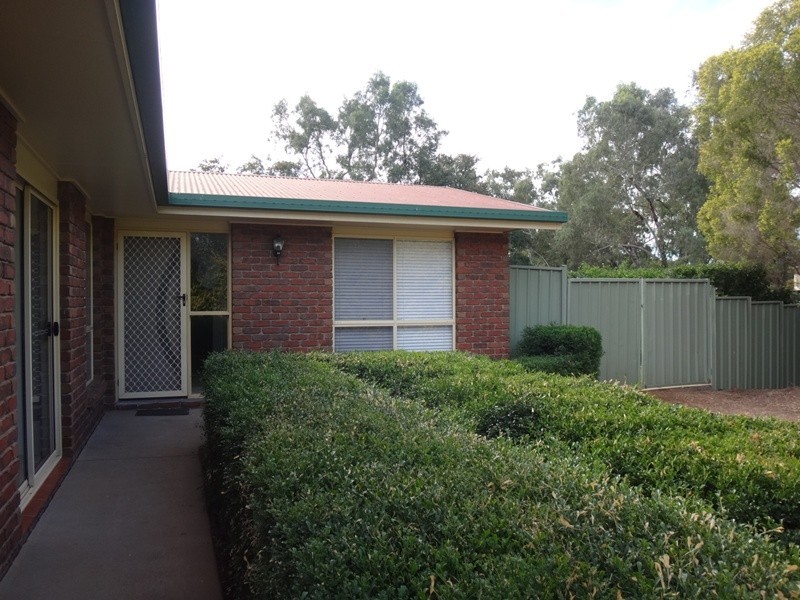 15 Egan Street, Emerald QLD 4720