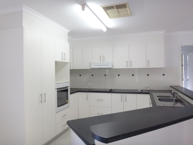 15 Egan Street, Emerald QLD 4720