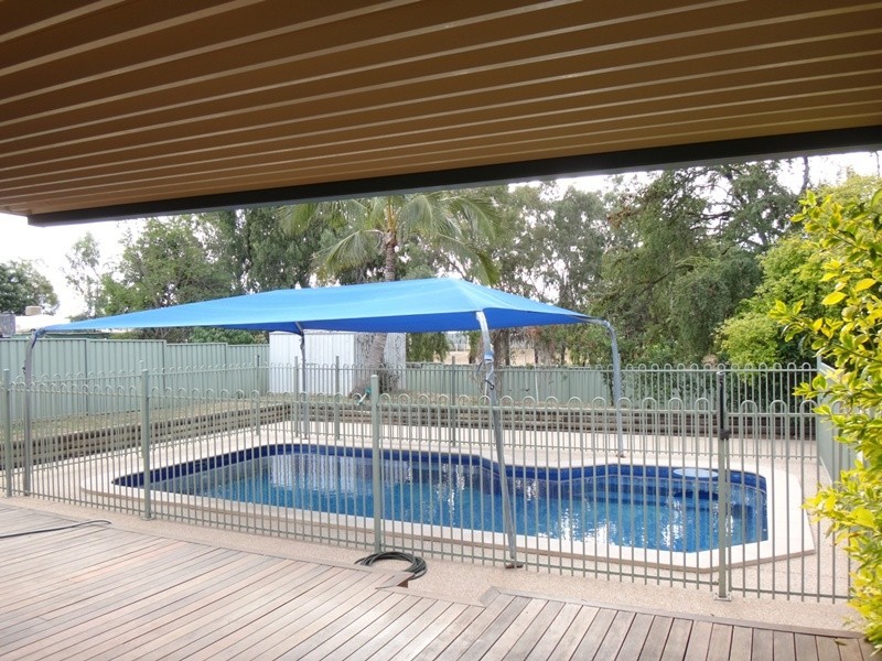 15 Egan Street, Emerald QLD 4720
