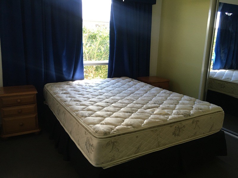 1/15-17 Roberts Street, Emerald QLD 4720