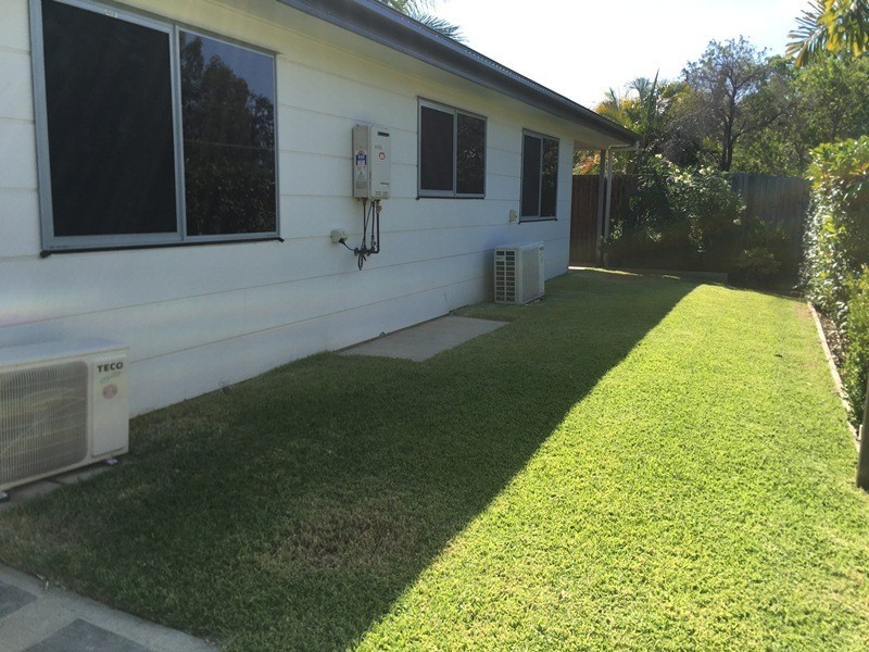 1/15-17 Roberts Street, Emerald QLD 4720