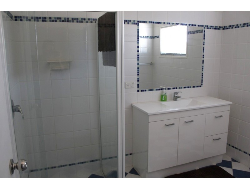 4 Campbell Street, Emerald QLD 4720