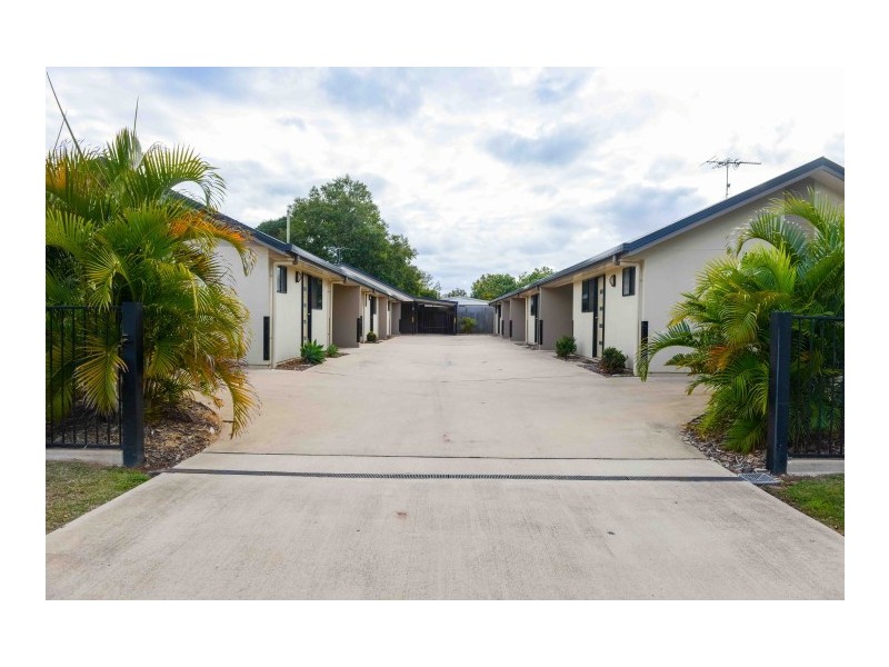67 Anakie Street, Emerald QLD 4720