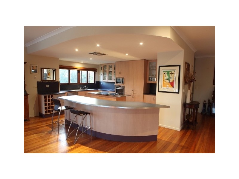 12 Coaker Dr, Emerald QLD 4720