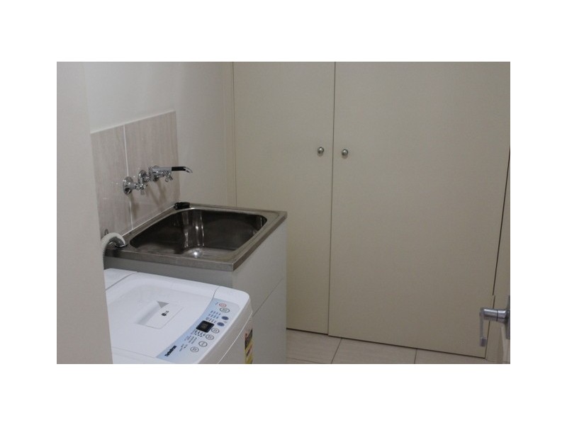 6/68 Church lane, Emerald QLD 4720