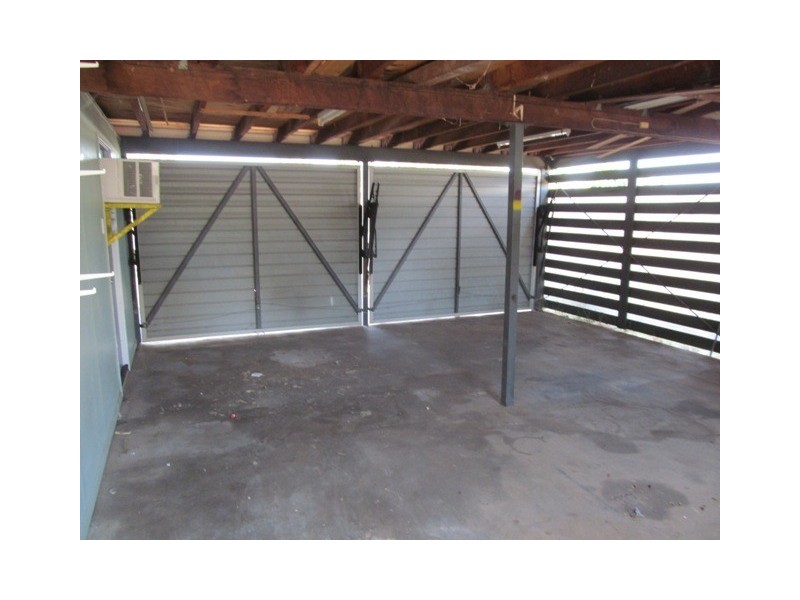 90 Moody Street, Emerald QLD 4720