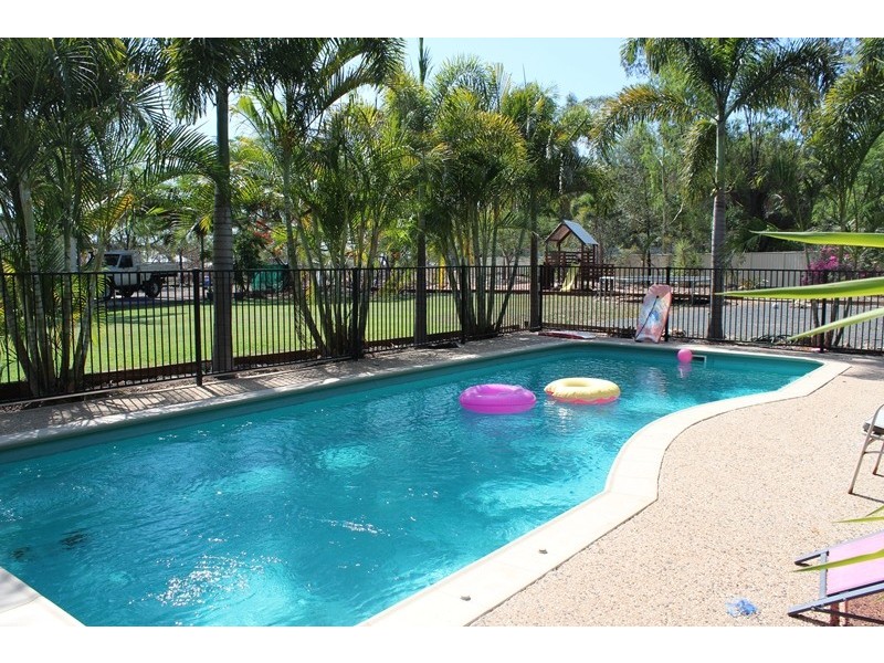 16 Batavia Court, Emerald QLD 4720