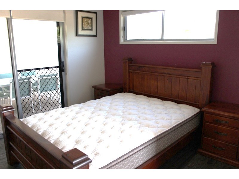 2/27 Blue Gum Dr, Emerald QLD 4720