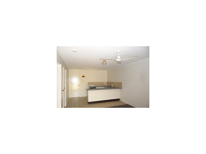 3/14 School Lane, Emerald QLD 4720