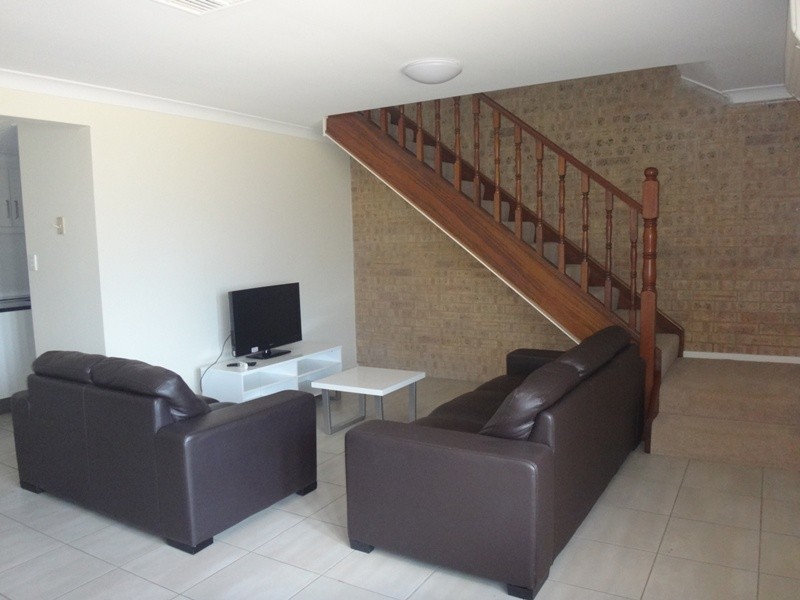 1 / 143 Egerton Street, Emerald QLD 4720