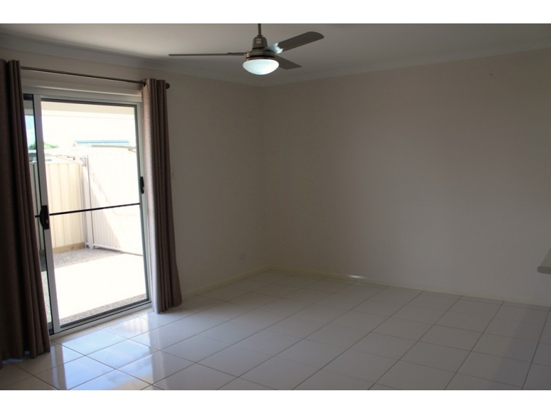 7/44 Lakeside Drive, Emerald QLD 4720