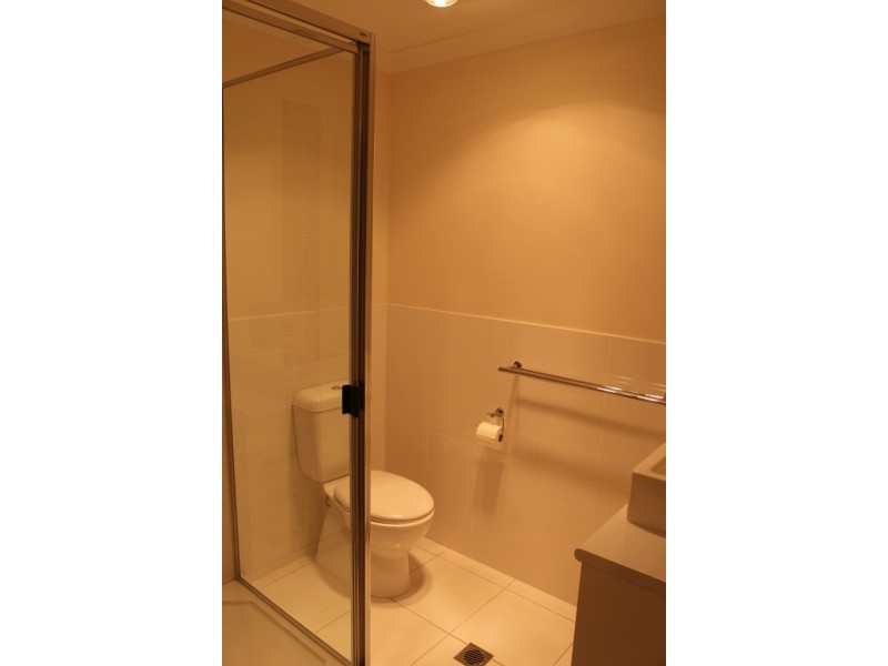 7/44 Lakeside Drive, Emerald QLD 4720