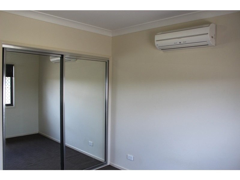 50 Lakeside Drive, Emerald QLD 4720