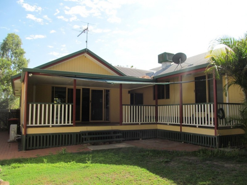 81 Crinum Crescent, Emerald QLD 4720