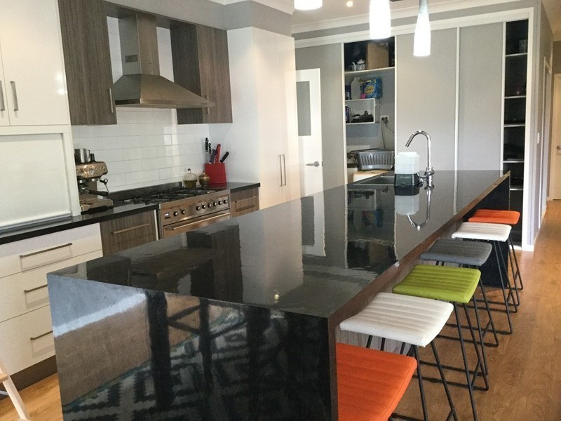 15 Roxburgh Street, Capella QLD 4723