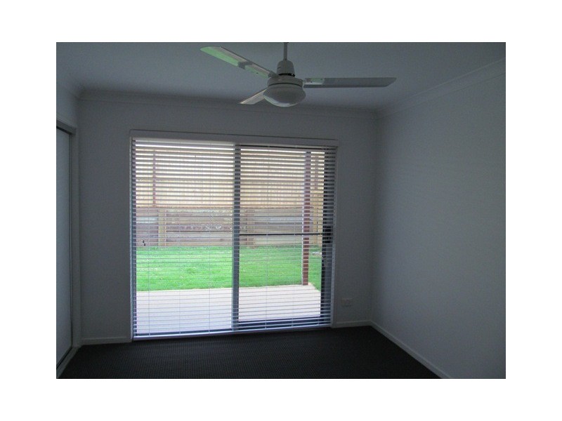 5/8 Hillcrest Street, Emerald QLD 4720