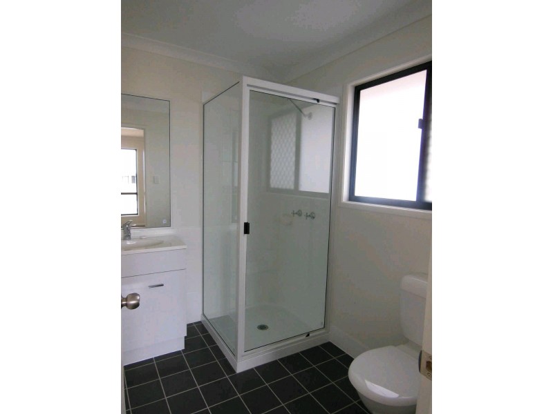 3/15 Singleton, Emerald QLD 4720