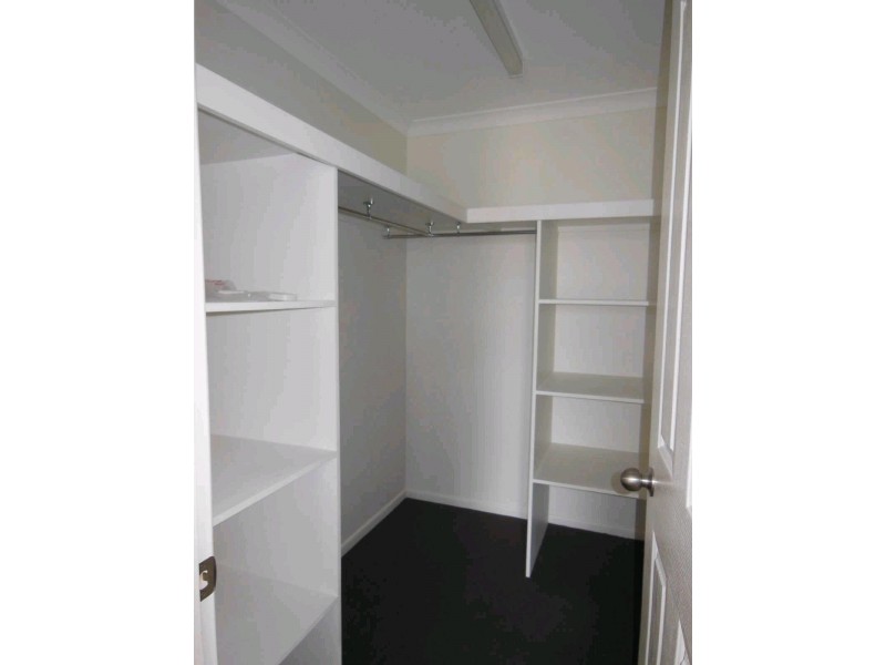 3/15 Singleton, Emerald QLD 4720
