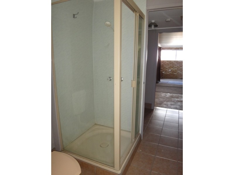 9 Bridgeman Street, Emerald QLD 4720