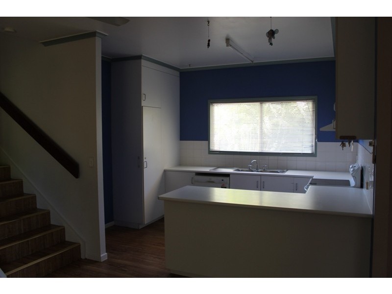 7/7 Theresa Street, Emerald QLD 4720