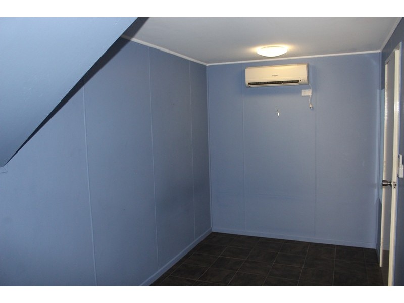 7/7 Theresa Street, Emerald QLD 4720